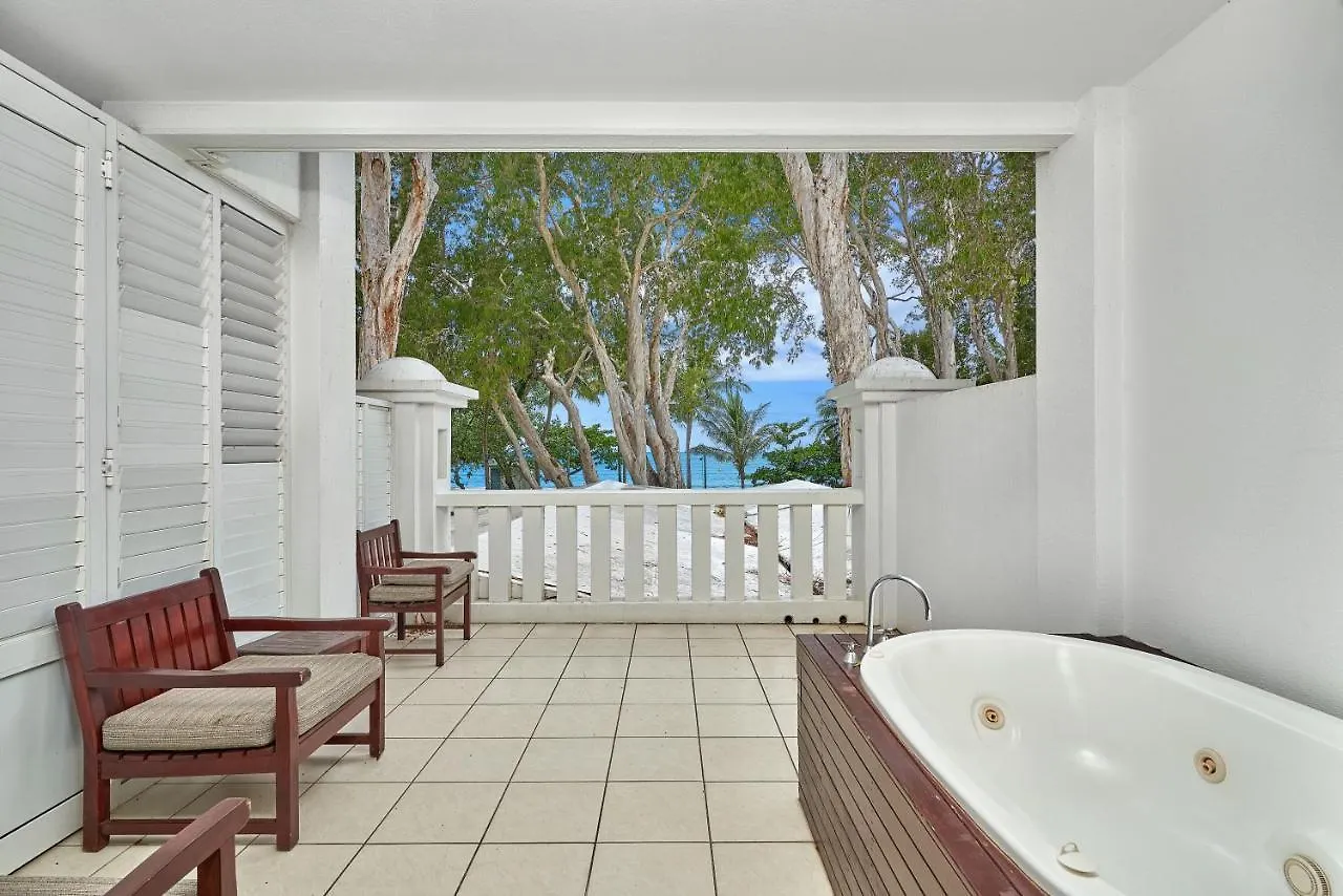 Beach Club Oceanview Apartment 1221-2 Palm Cove
